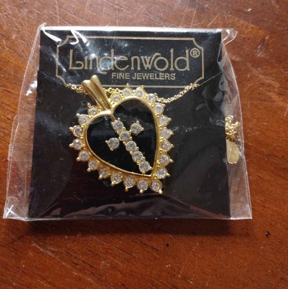 New Lindenwold Fine Jewelry Cross Heart Women's Necklace